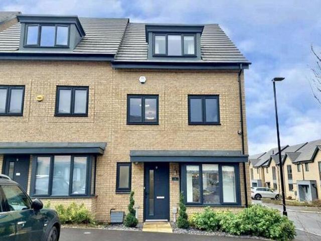 House for sale in Lyons, Greater London