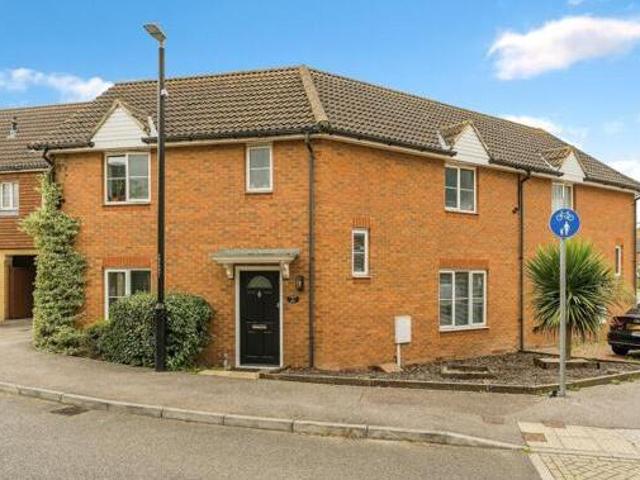 House for sale in Oad Street, Kent