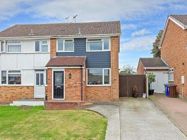 House for sale in Oad Street, Kent