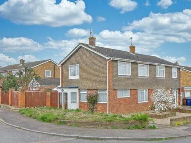 House for sale in Oad Street, Kent