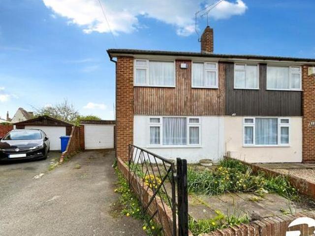 House for sale in Grove Park, Oad Street