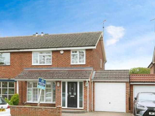 House for sale in Grove Park, Oad Street