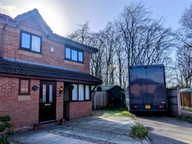 House for sale in Ashurst, Roby Mill