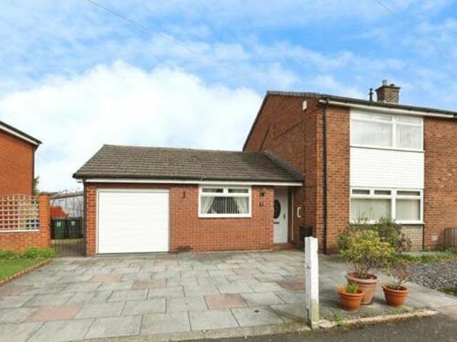 House for sale in Pennylands, Roby Mill