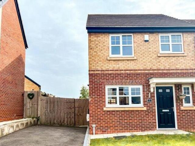 House for sale in Ashurst, Roby Mill
