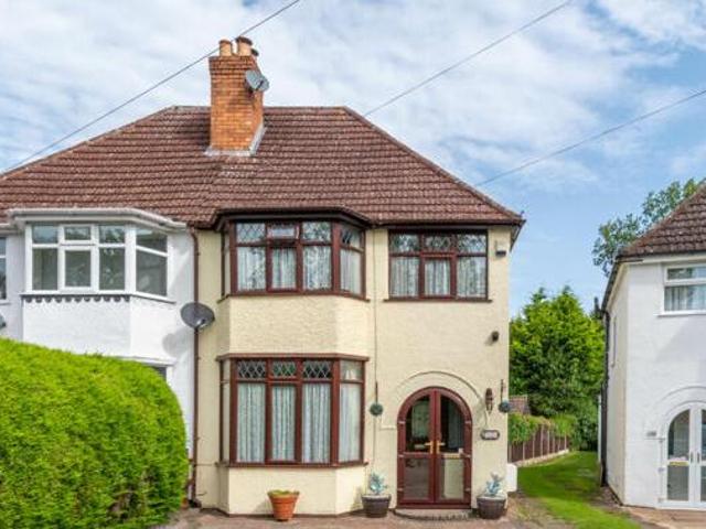 House for sale in Shirley, West Midlands