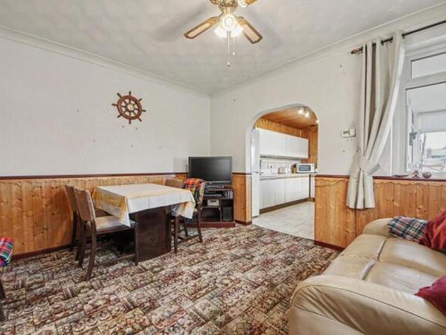 Farm for sale in Sholing, Southampton