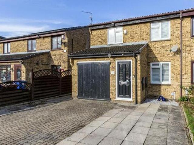 House for sale in South Ockendon, Essex