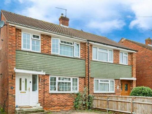 House for sale in Barton Stacey, Hampshire