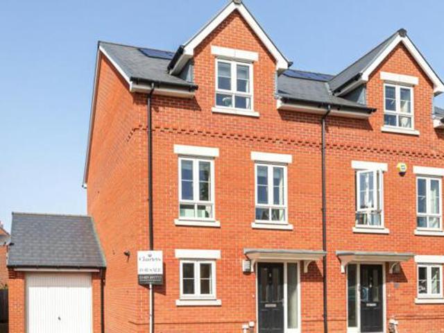 House for sale in Barton Stacey, Hampshire