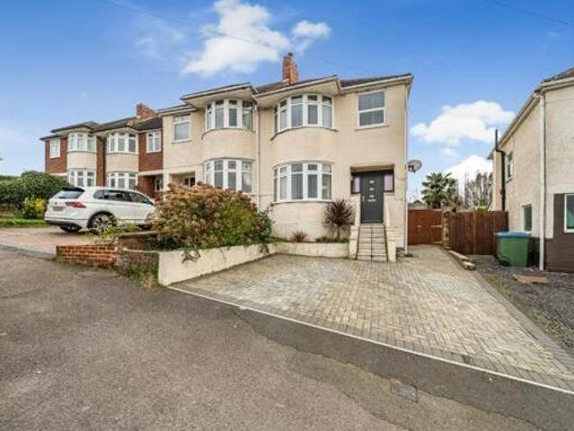 House for sale in Barton Stacey, Hampshire