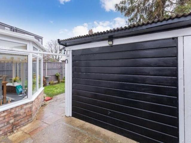 Farm for sale in Cippenham, Slough