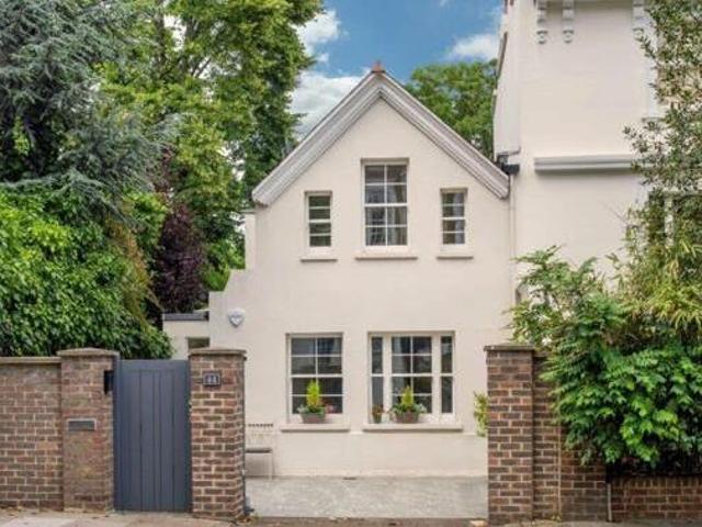 House for sale in Lyons, Greater London