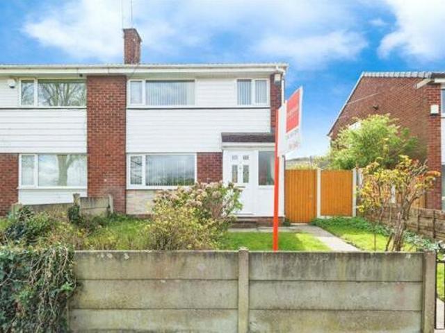 House for sale in Ashton-under-Lyne, Tameside