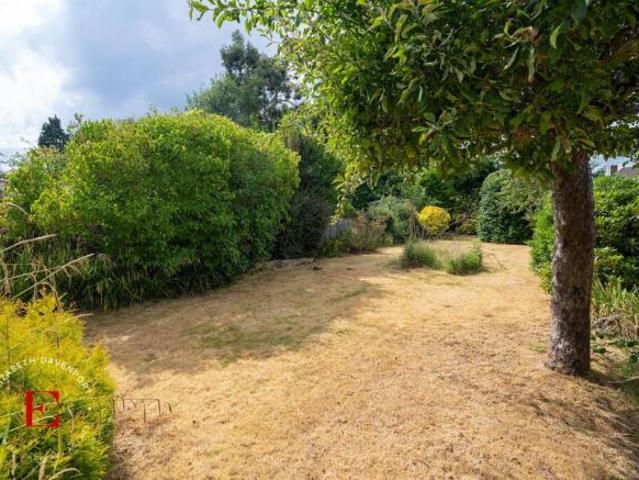 Farm for sale in Stivichall, West Midlands
