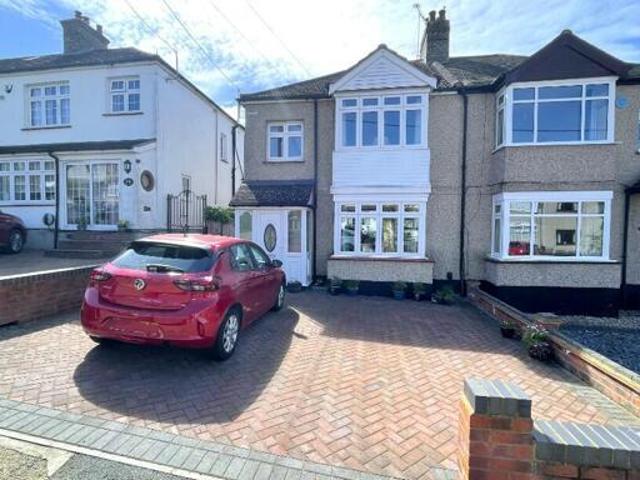 House for sale in Lyons, Greater London