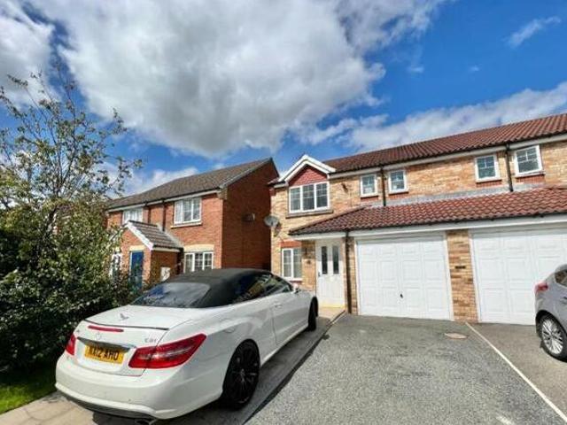 House for sale in Stanley