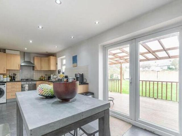 House for sale in Little Stanmore, Greater London