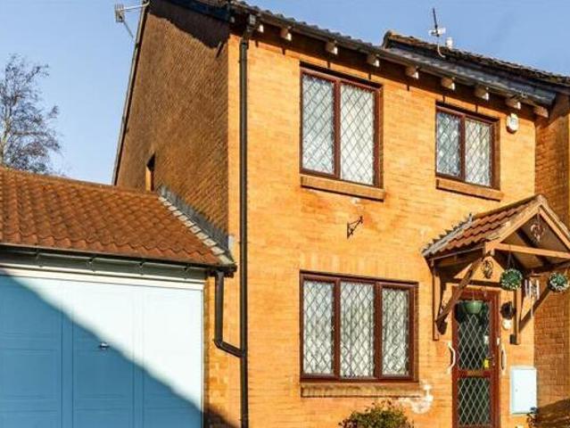 House for sale in Feckenham, City Of Bristol