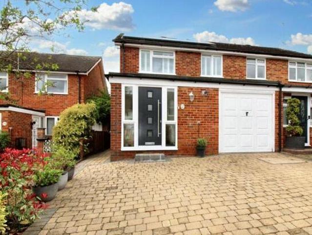 House for sale in Broadwater, Shephall