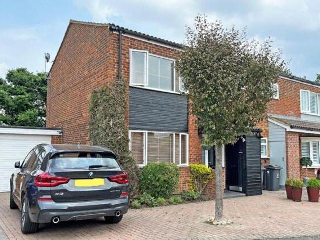 House for sale in Fishers Green, Shephall