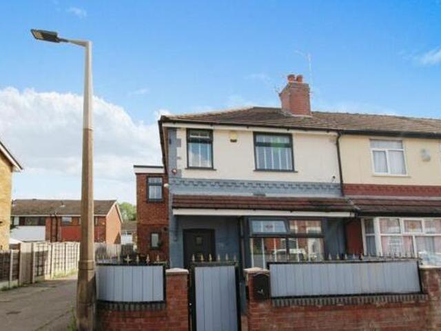 House for sale in Stockport, Greater Manchester
