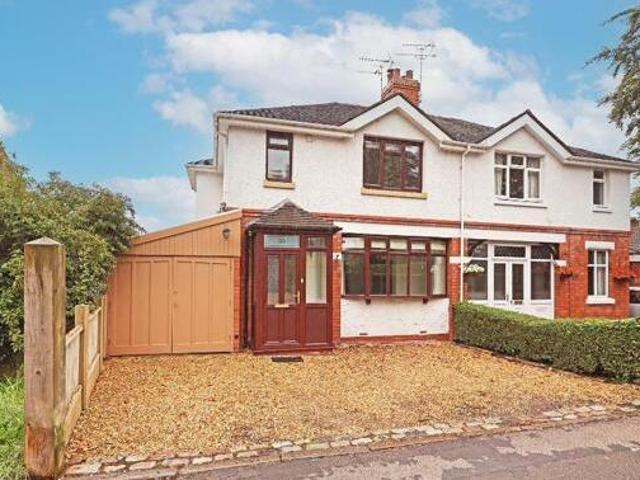 House for sale in Stone, Baswich