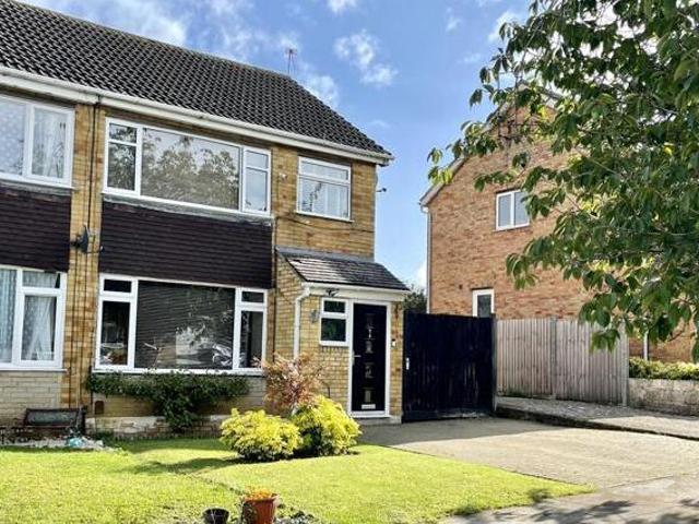 House for sale in Lyons, Greater London
