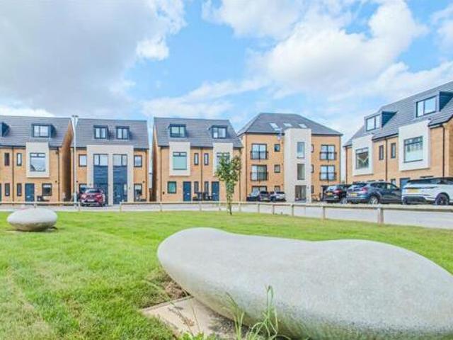House for sale in Swindon, England