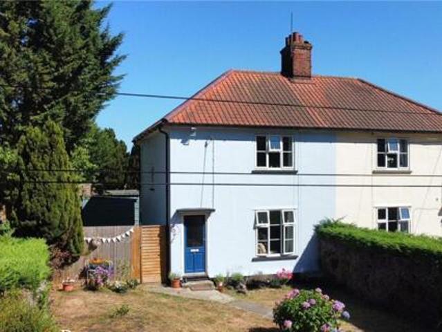 House for sale in Chelmondiston, Suffolk