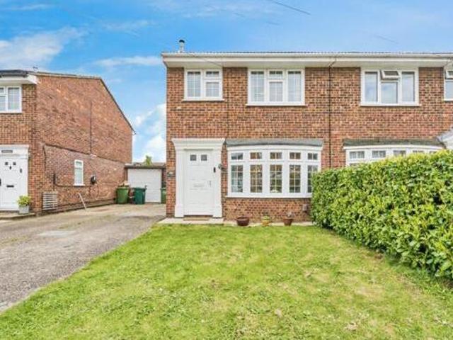 House for sale in London Borough of Hounslow, Feltham