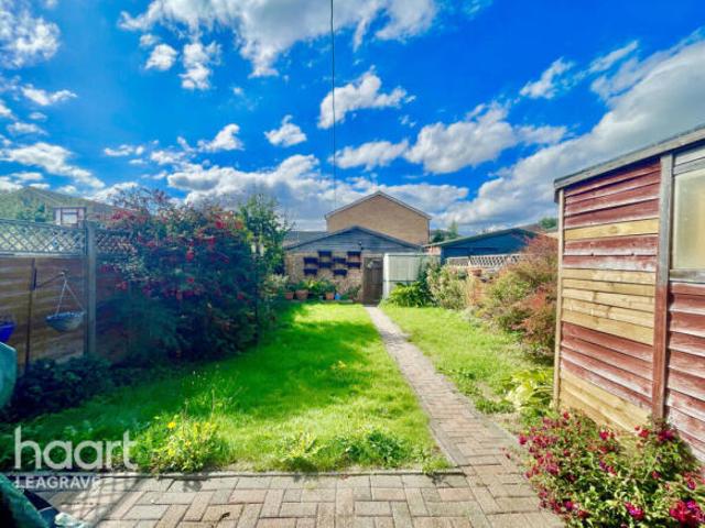 Farm for sale in Spring Park, Luton