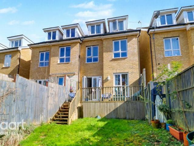 Farm for sale in Biggin Hill, Greater London