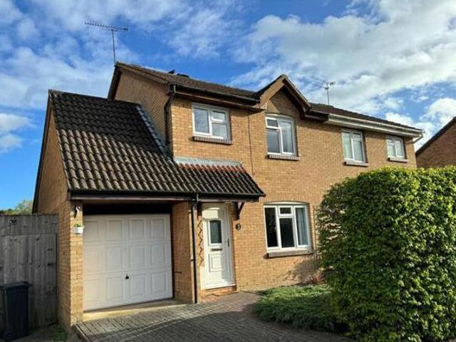 House for sale in Swindon