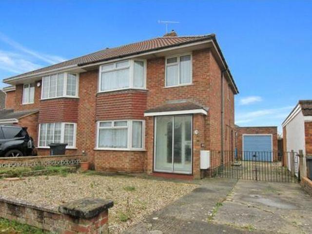 House for sale in Swindon, England