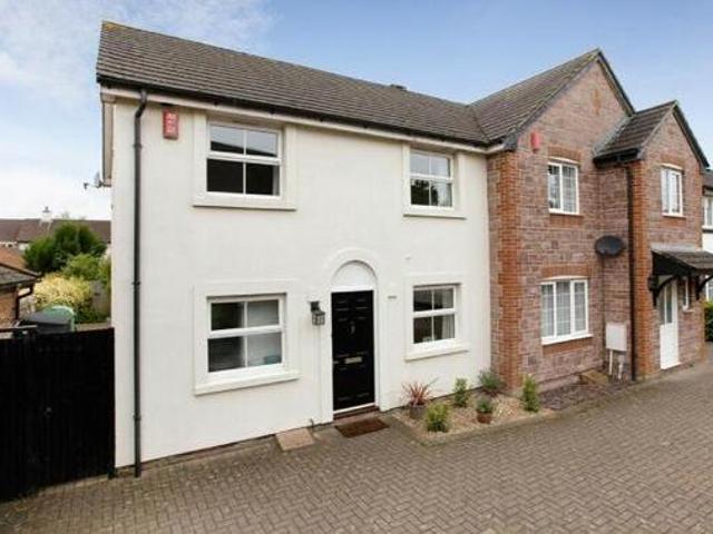 House for sale in Priorswood, Taunton