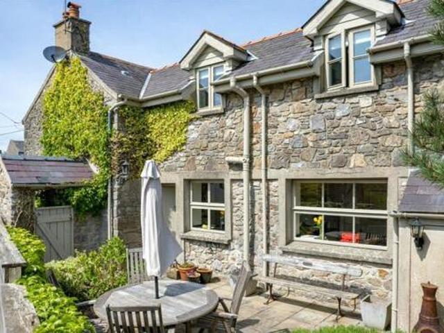 House for sale in Tenby, Pembrokeshire