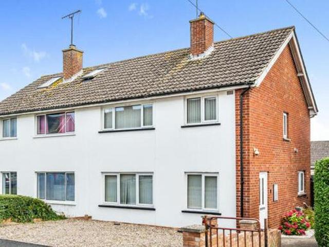 House for sale in Priors Park, Tewkesbury