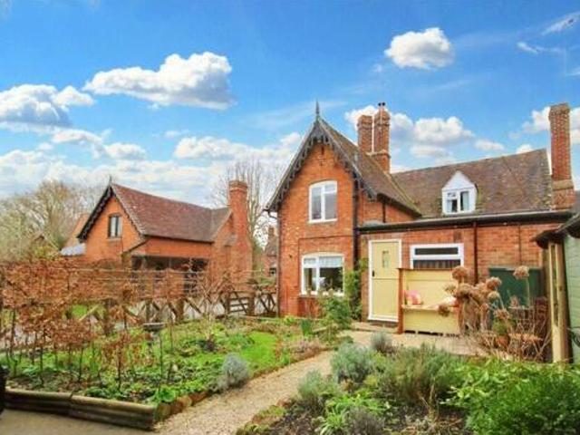 House for sale in Pamington, Gloucestershire