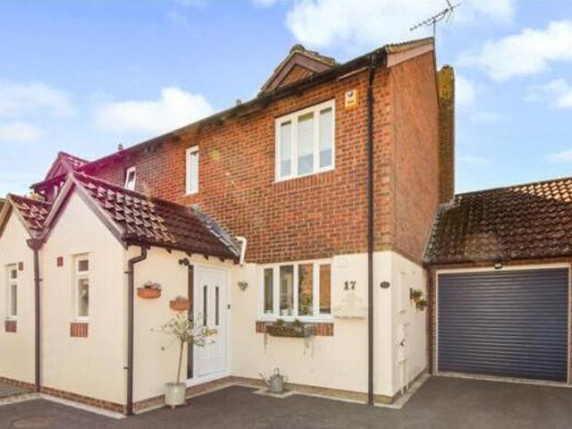 House for sale in Thatcham, West Berkshire