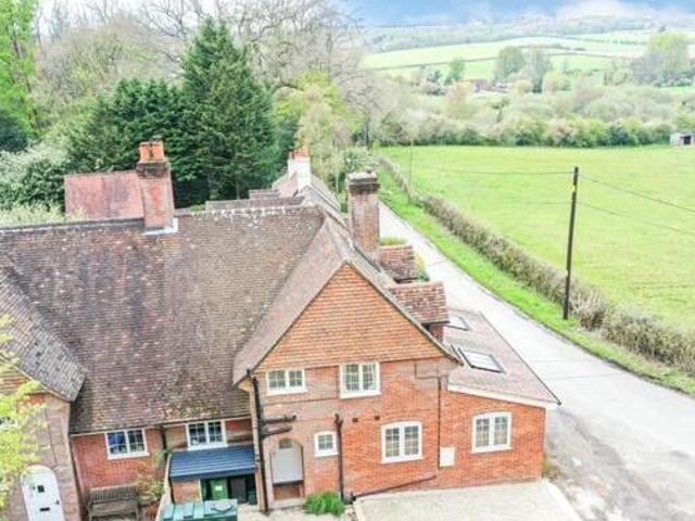 House for sale in Thatcham, West Berkshire