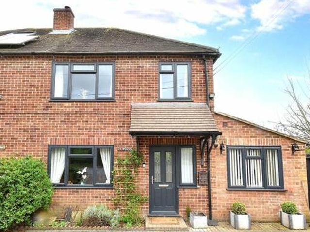 House for sale in Thatcham, West Berkshire