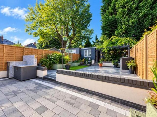 Farm for sale in Tettenhall Wood, Wolverhampton