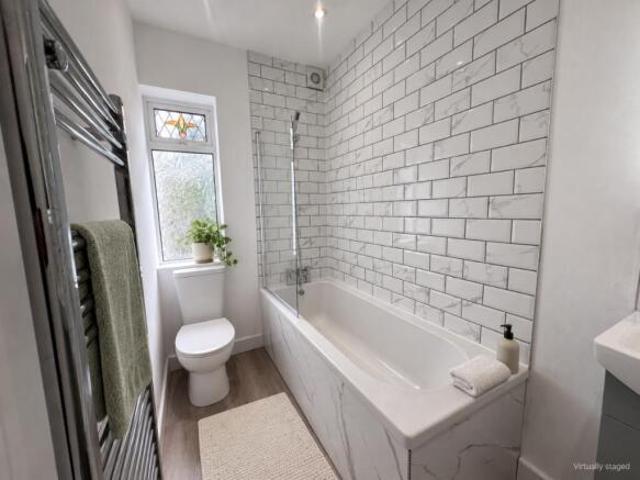 Farm for sale in Anlaby Park, Hull