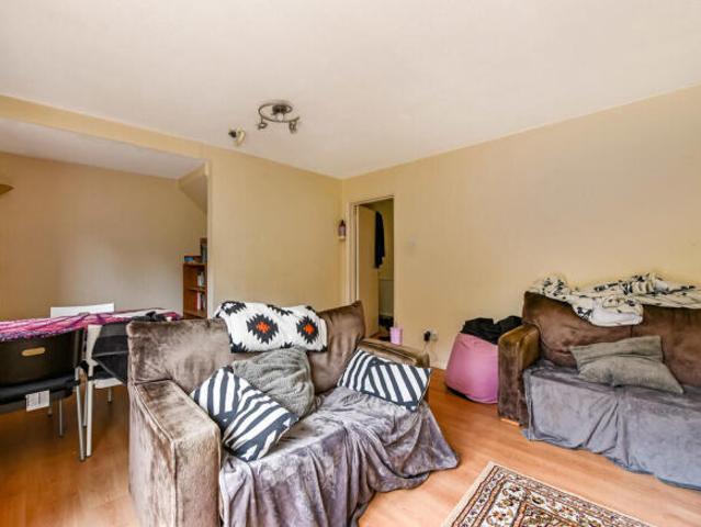 Farm for sale in Little Stanmore, Greater London