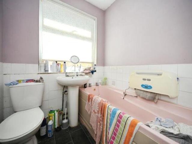 Farm for sale in Spring Park, Luton