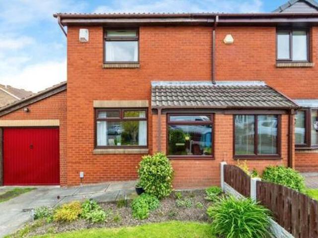 House for sale in Thorpe Hesley, South Yorkshire