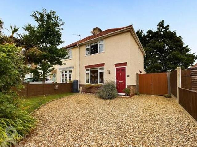 House for sale in East Bank, Norfolk
