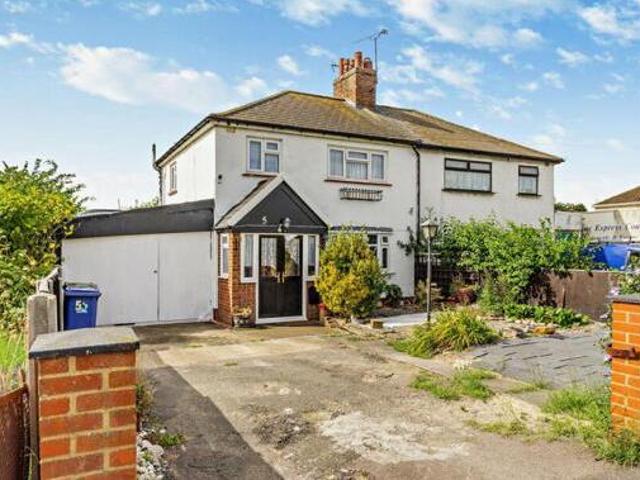House for sale in Tilbury, Essex