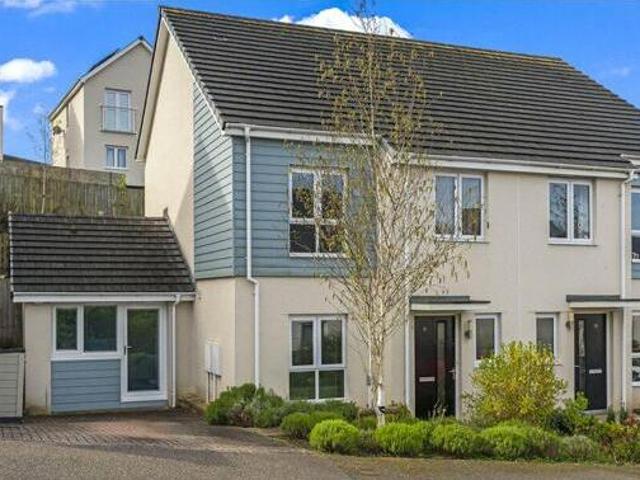 House for sale in Strode, Devon